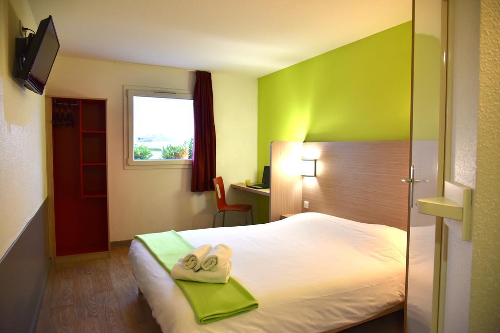 Sweet And Smart Sarreguemines - Hambach Hotel Exterior foto